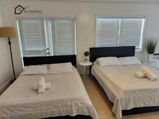 Comfortable Large Studio-J - 2