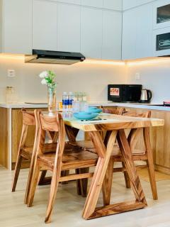 Vinhomes Grand Park 2 Bedroom Apartment Quiet Area Fast WiFi - 7