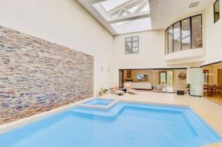 The Dominion Estate | Private Indoor Pool - 3