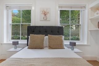 2 Bed Piccadilly Apartment 3 - 1