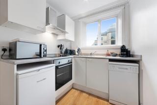 2 Bed Piccadilly Apartment 4 - 2
