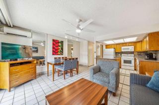 Maui Schooner Resort - 1BR Suite w Balcony - 6