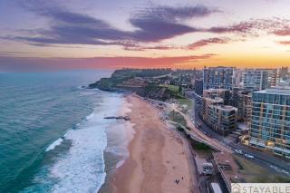 Family Escape - Absolute Beachfront Luxury with Ocean Views - 1