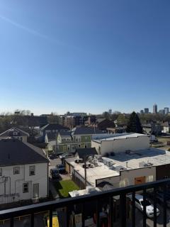 Spacious 2BR Stay | Sofa Bed + Fast WiFi + Parking - 5