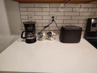 Spacious 2BR Stay | Sofa Bed + Fast WiFi + Parking - 3