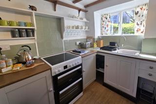 Crosse Chance Cottage, Taddington - 6