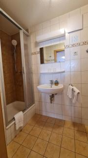 Gästezimmer Stadtmitte im EG - 8