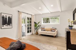 Surf, Sun & Style in Venice 3BR Home near beach - 4