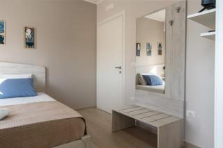 White Stone Luxury Villa - 2