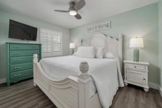 #1411 Sanibel Moorings Dockside - 5