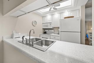 #1442 Sanibel Moorings Dock View - 7
