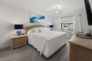 #1342 Sanibel Moorings Dock View - 3