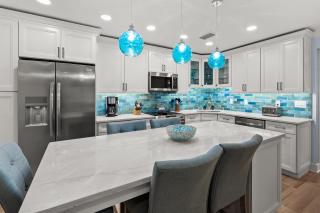 #1512 Sanibel Moorings Dockside - 7