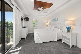 #112 Sanibel Moorings Gulf Front - 1