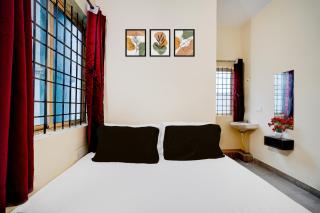Hotel O BHANUNANDANA BOARDING & LODGING Basaveshwar Nagar - 6