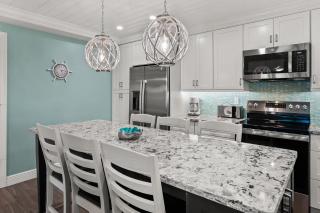 #1641 Sanibel Moorings Dock View - 6