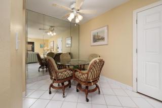 #412 Sanibel Moorings Gulf View - 6