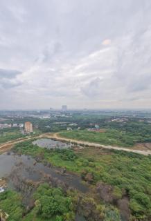 55th Floor 2BR Stunning View Meikarta District 2 - 6