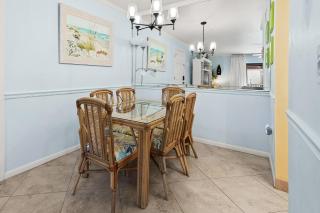 #422 Sanibel Moorings Courtyard View - 6