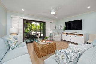 #311 Sanibel Moorings Courtyard View - 9