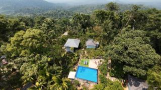 The Cozy Clouds Hill Stay - 7