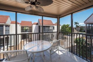 #542 Sanibel Moorings Gulf View - 8