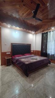 The Pine View - 6