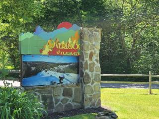 Overlook Condo 21-C Studio Off Mountain Lodging - 1
