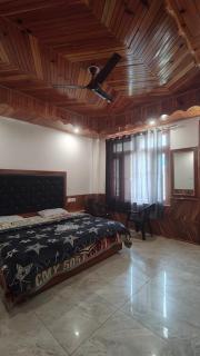 The Pine View - 3