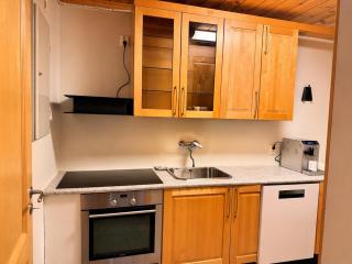Private 1 bedroom flat - 6