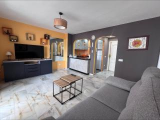 Spacious Apartment with 3 pools very central - 9