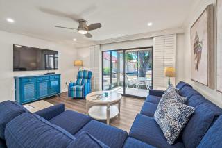 #941 Sanibel Moorings Courtyard View - 9