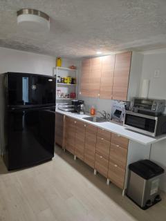 Garden City-Private 1BR Full Apt - 1
