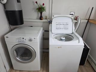 Garden City-Private 1BR Full Apt - 1