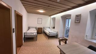 Large comfortable place to stay in Helmbrechts - 5