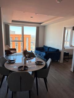 Two Bedroom - Luxury Manchester City Stay - Skyline Views - 0