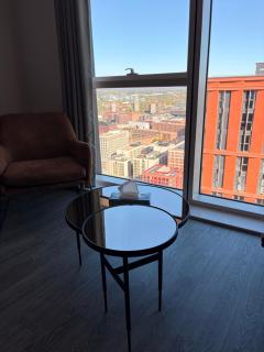 Two Bedroom - Luxury Manchester City Stay - Skyline Views - 2