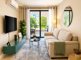 Chic Apartment at The Rockwell - Balcony & Mountain View - 0