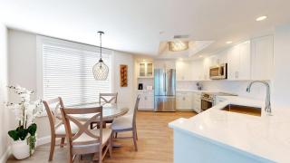 2417 Windsor Place II - 9
