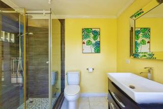 Pvt Townhouse with WiFi, AC, TV, Pool, Pvt Beach - 9