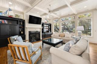 30 Ruddy Turnstone | Ruddy Retreat - 9