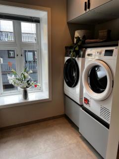 Central 4 bedroom apartment - steps from Bryggen - 6