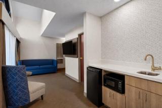 Holiday Inn Express Grove City - Premium Outlet Mall by IHG - 9