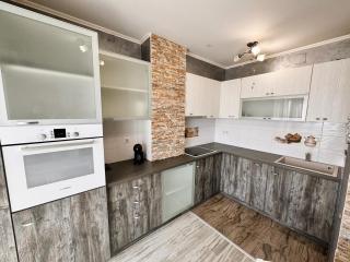 1BR Apartment Next to Grand Mall Varna - 6