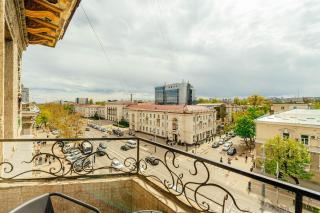 Ultra Central Spacious Terrace View - 9