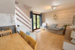 65 Strawberry Hill, Tolroy Manor - 9