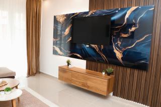 Golden Coast Q6 48 - 4