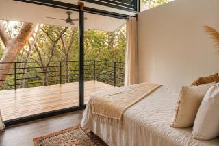 Casa Jungle Escape Near the Beach - 6