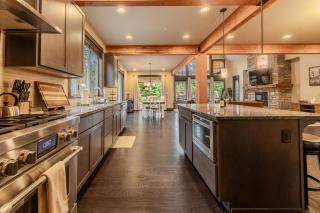 Cozy Family Home, Suncadia Pool Access - 5