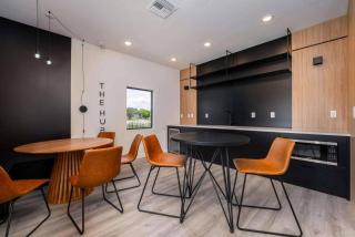 3 BD 3 BA The Hub At Westside 3205 TT - 1